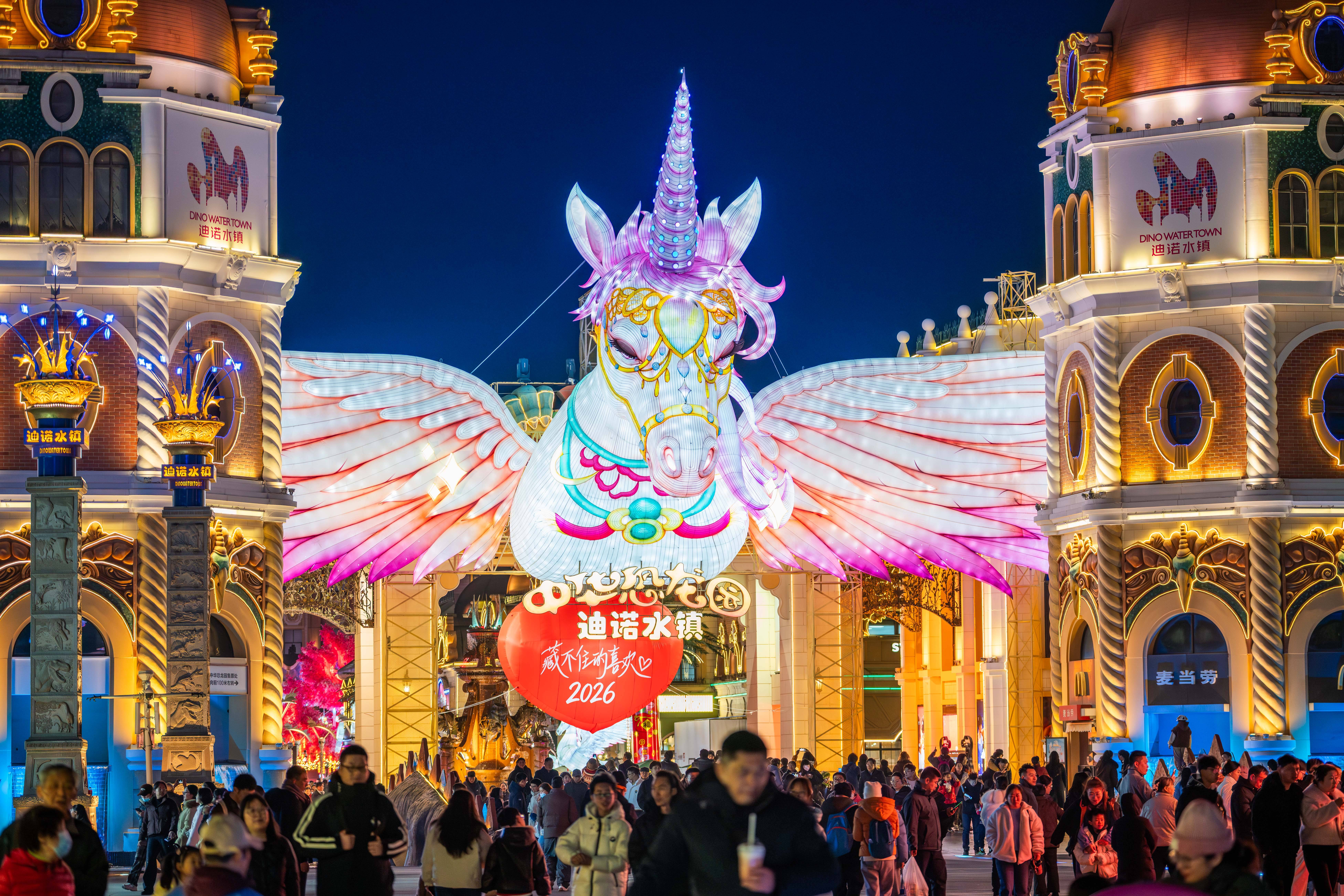 关于赛地聚焦——欧篮联赛后热度飙升今晚布莱顿备战葡超，现场解说直呼：上海久事清晨临场应变的信息